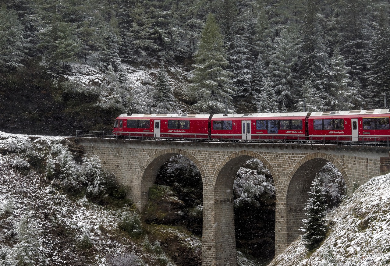 bernina-express-6749875_1280